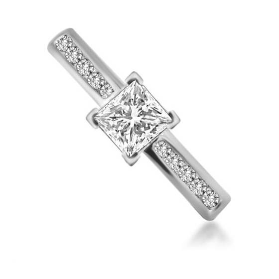 1.00ct SI2/F Princess Natural Diamond Shoulder Set Ring
