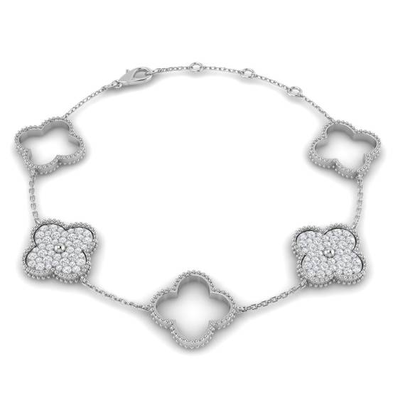 0.70ct SI2/G Round cut Natural Diamond Clover Bracelet in 9k White Gold