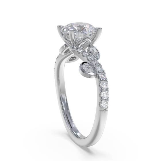 Elegant Round Diamond Split Shoulder Set Ring