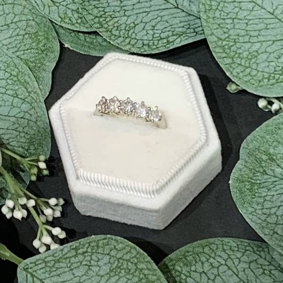 1.50ct SI/F-G Round Natural Diamond 5 Stone Ring