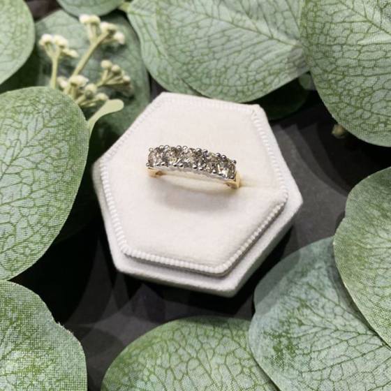 1.56ct VS/H-I Round Natural Diamond 5 Stone Ring