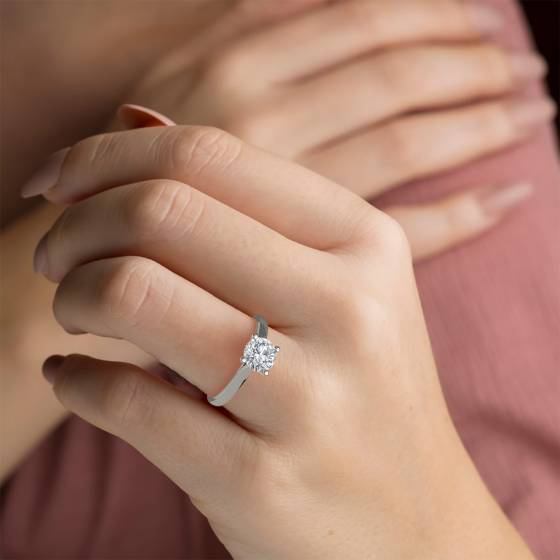 2.03ct VS1/D Round Diamond Solitaire Ring