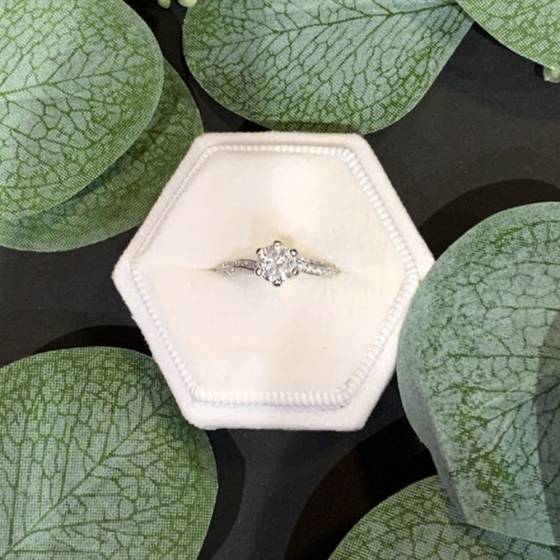 1.10ct SI2/F Round Natural Diamond Shoulder Set Ring