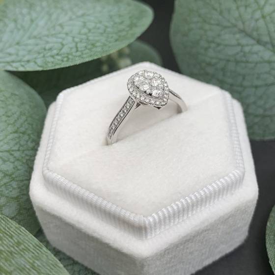 0.50ct VS/E-F Round Natural Diamond Cluster Ring