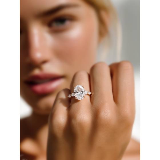 Oval Diamond Shoulder Set Ring