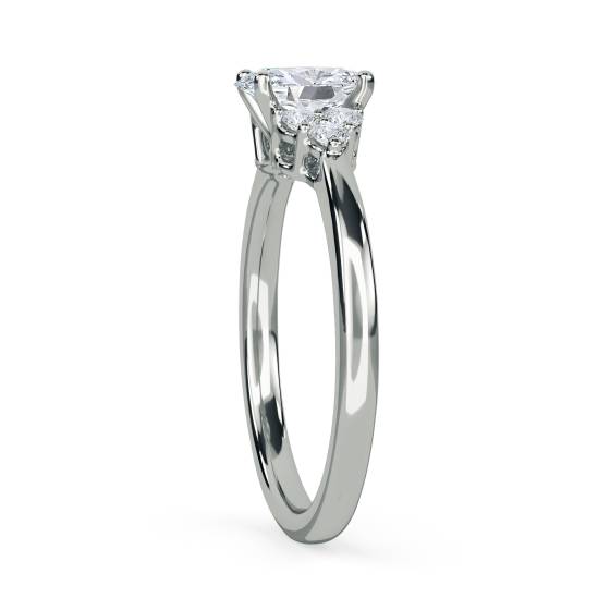1.00ct VS2/H Oval Natural Diamond Cluster Ring