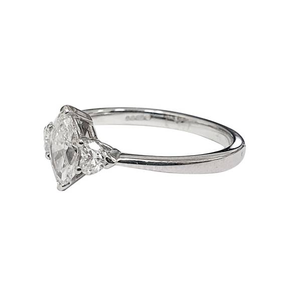 0.89ct VVS2/F Marquise and Heart 3 Stone Natural Diamond Ring