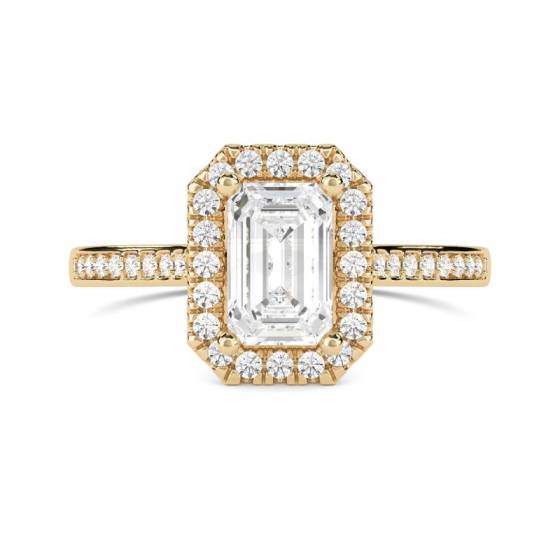 GIA Certified 0.75ct VS2/E Emerald Diamond Single Halo Shoulder Set Ring
