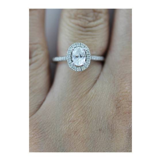 Oval Diamond Single Halo Shoulder Set Ring