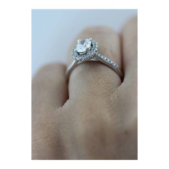 Oval Diamond Single Halo Shoulder Set Ring