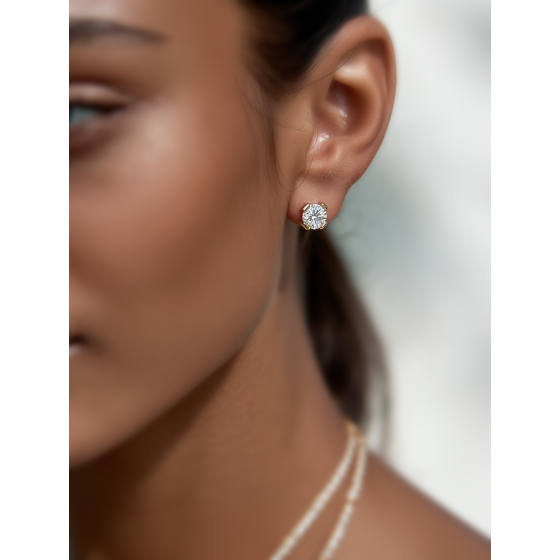 Traditional Round Diamond Stud Earrings