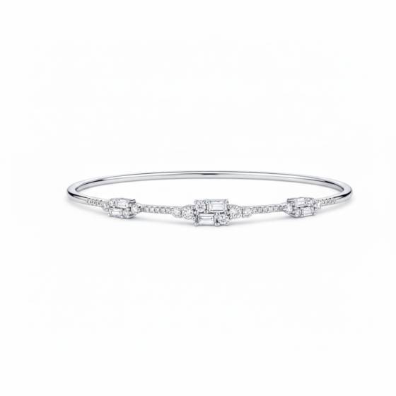 Round & Baguette Diamond Reflection Bangle