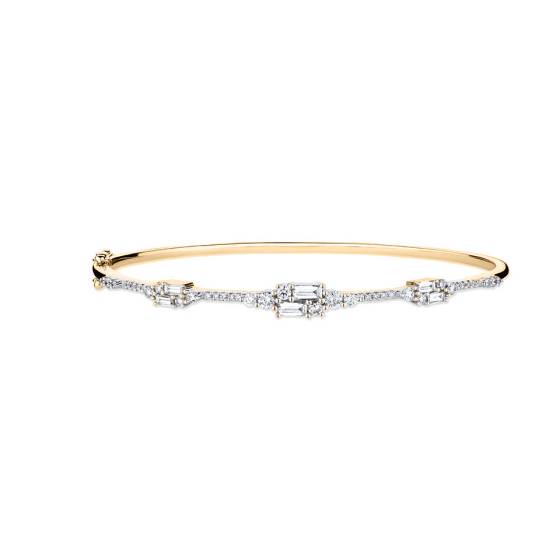 Round & Baguette Diamond Reflection Bangle