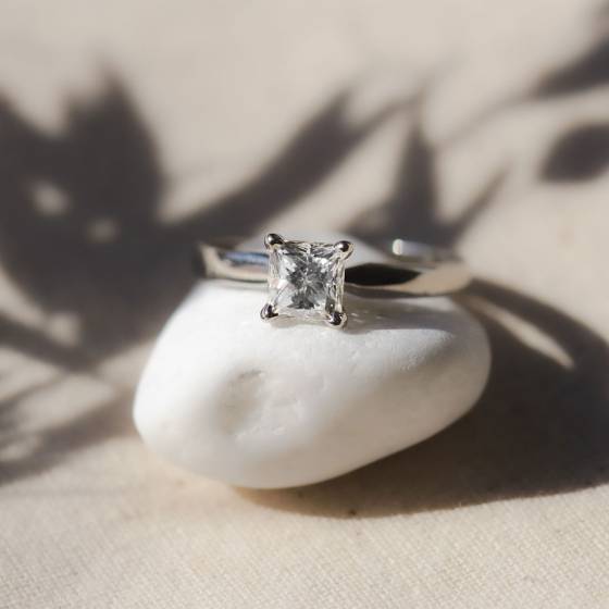 1.04ct SI2/G Princess Natural Diamond Engagement Ring