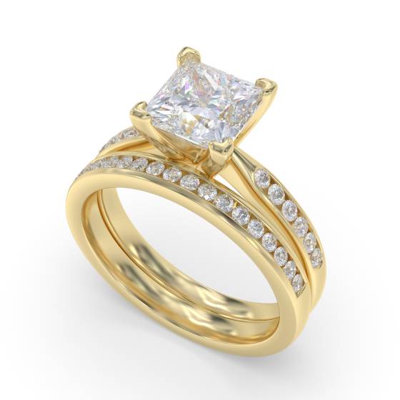 Princess & Round Diamond Engagement Ring