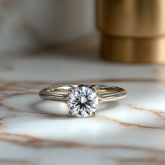 Round Diamond Engagement Ring