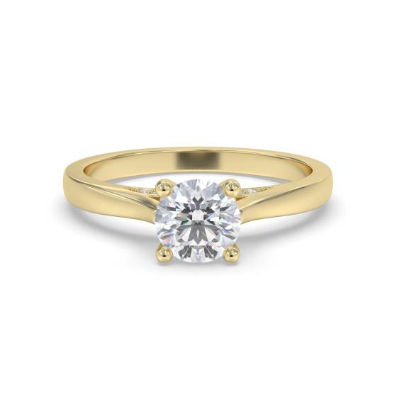 Elegant Round Diamond Engagement Ring