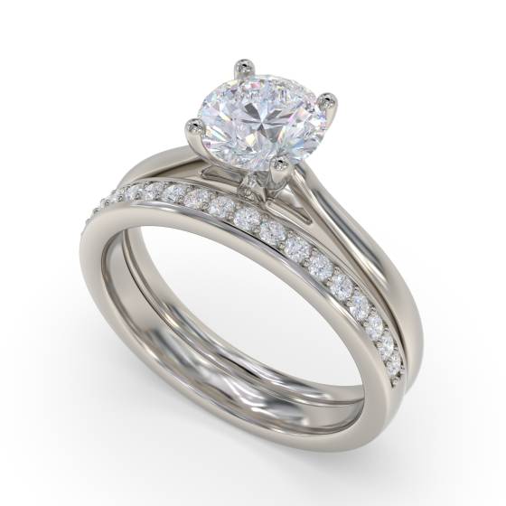 Elegant Round Diamond Engagement Ring