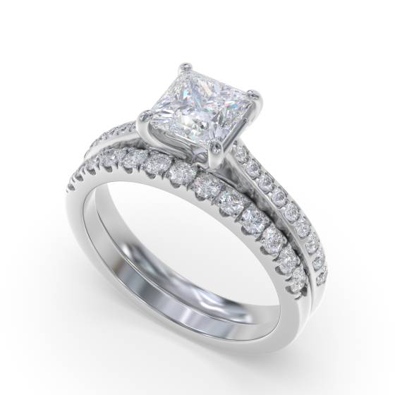 Princess & Round Diamond Engagement Ring