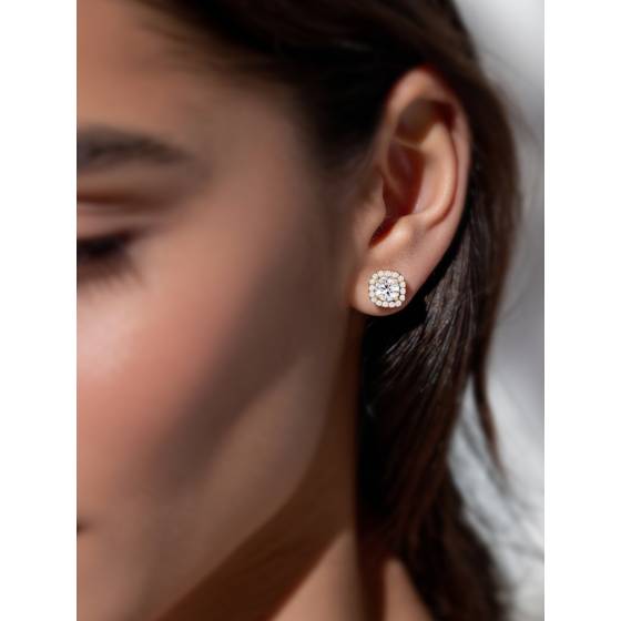 0.75ct Unique Round Diamond Single Halo Earrings