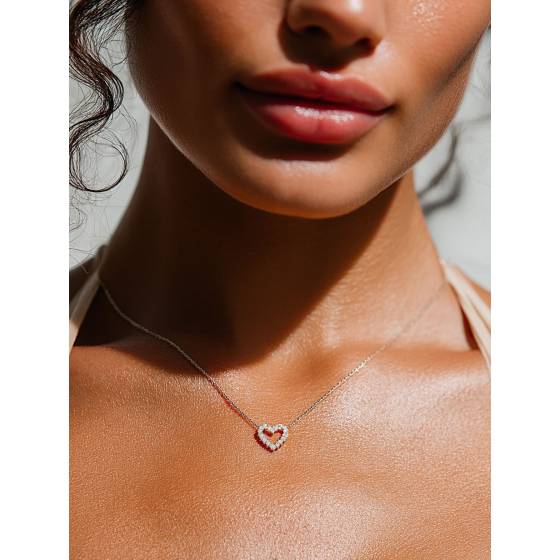Classic Round Diamond Heart Pendant