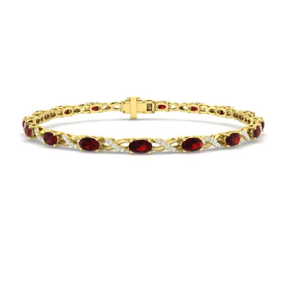 5.40ct VS/E-F Oval Garnet and Round Diamond Set Bracelet
