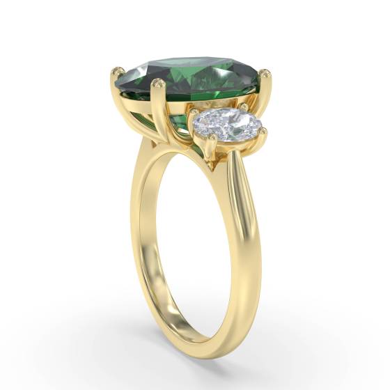 6.70ct VS/E-F Trilogy Emerald and Diamond Gemstone Ring