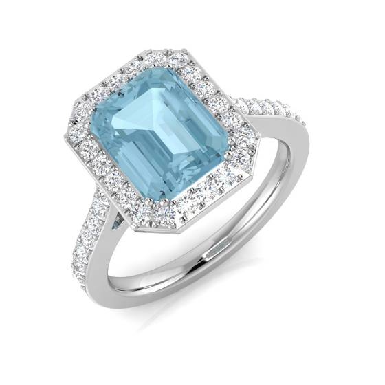 2.93ct SI2/G Emerald cut Aquamarine Gemstone Ring in Platinum