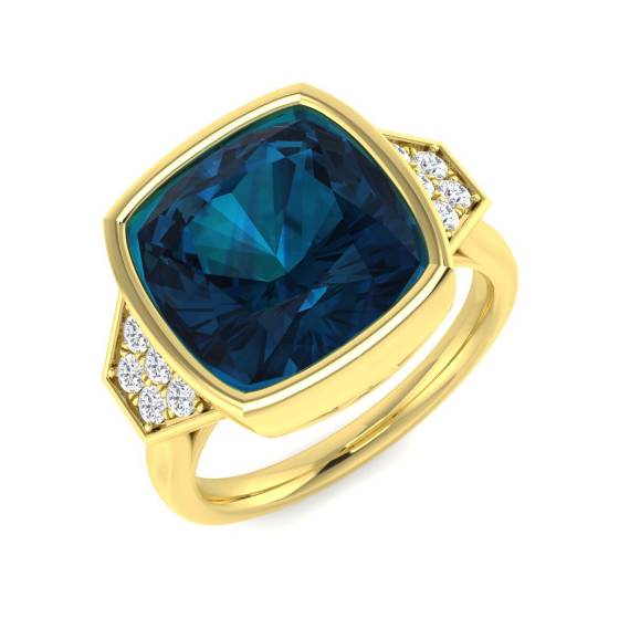 6.76ct I1/G Cushion cut Blue Topaz Gemstone Ring in 9k Yellow Gold