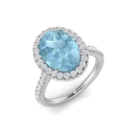 3.62ct SI2/G Oval cut Aquamarine Gemstone Ring in Platinum