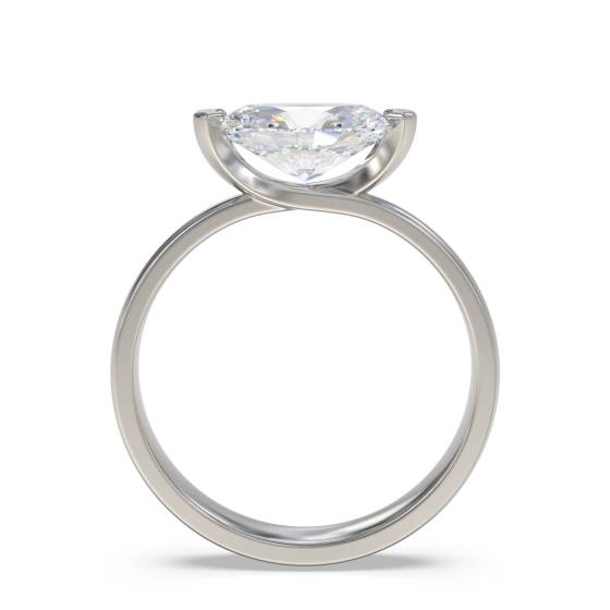 Traditional Oval Diamond Engagement Ring