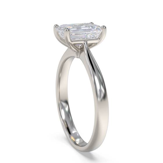 Elegant Emerald Diamond Engagement Ring