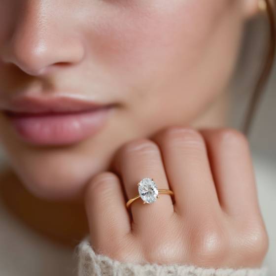 Elegant Oval Diamond Engagement Ring