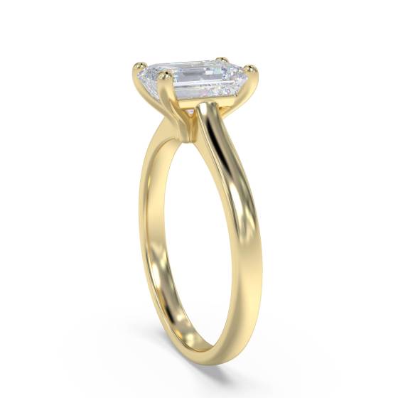 Traditional Emerald Diamond Engagement Ring