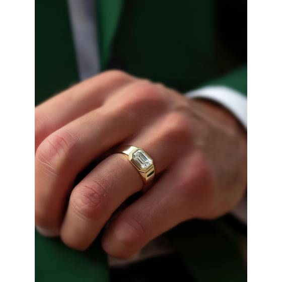 Emerald Mens Signet Ring