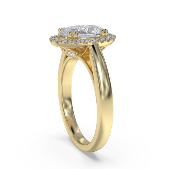 Oval Diamond Halo Ring