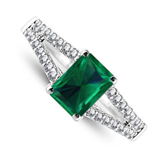 Emerald Radiant Shaped Diamond Shoulder Set Ring