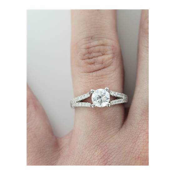 Round Diamond Shoulder Set Ring