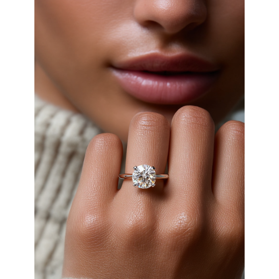 Knife Edge Round Diamond Engagement Ring