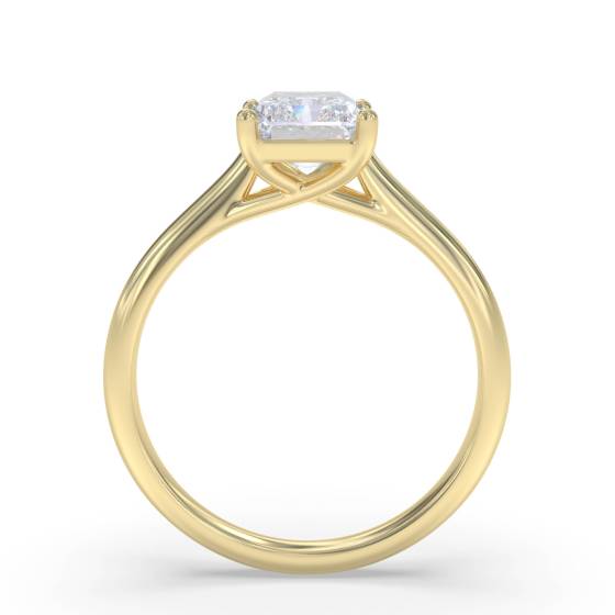 Elegant Radiant Diamond Engagement Ring