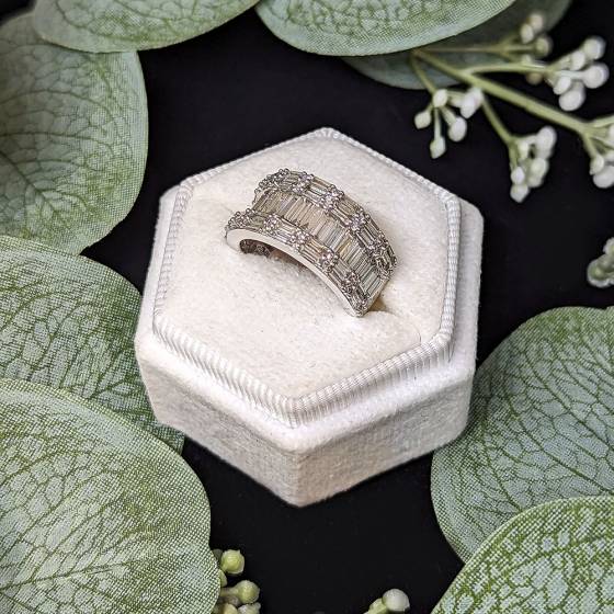 2.63ct VS/G-H Baguette Natural Diamond Designer Ring