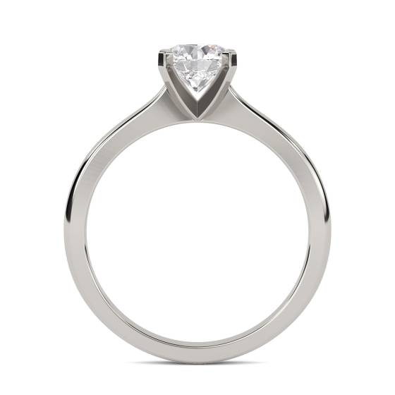 Round Diamond Engagement Ring