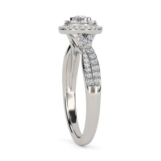Round Diamond Cluster Ring