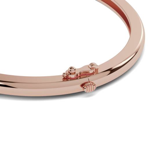 Elegant Round Diamond Set Bangle