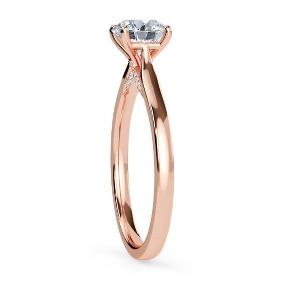 Round Diamond Engagement Ring