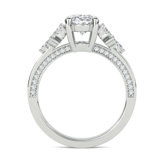 Oval & Round Diamond Vintage Ring