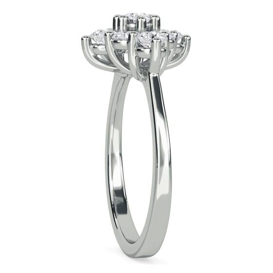 Round Diamond Cluster Ring