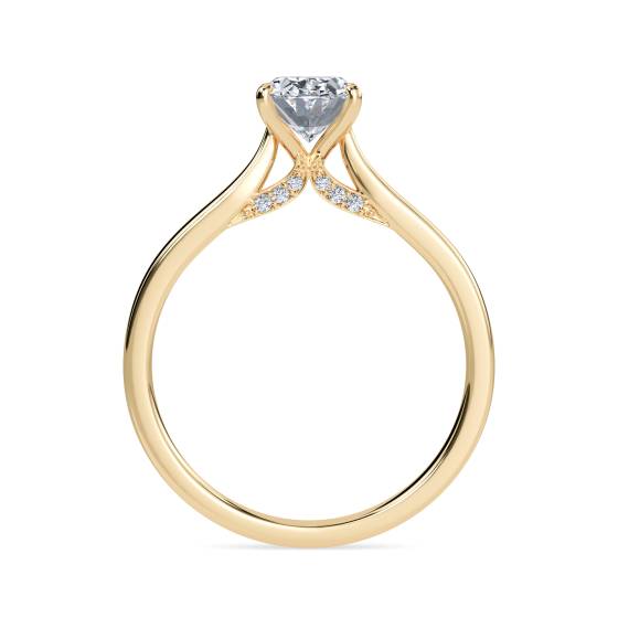 Oval Diamond Engagement Ring