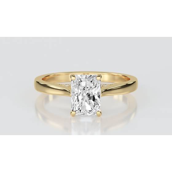 Elegant Radiant Diamond Engagement Ring
